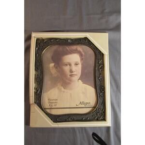 Vtg. Victorian Treasures Allegro Intercraft Picture Frame 8 X 10 Metal Floral